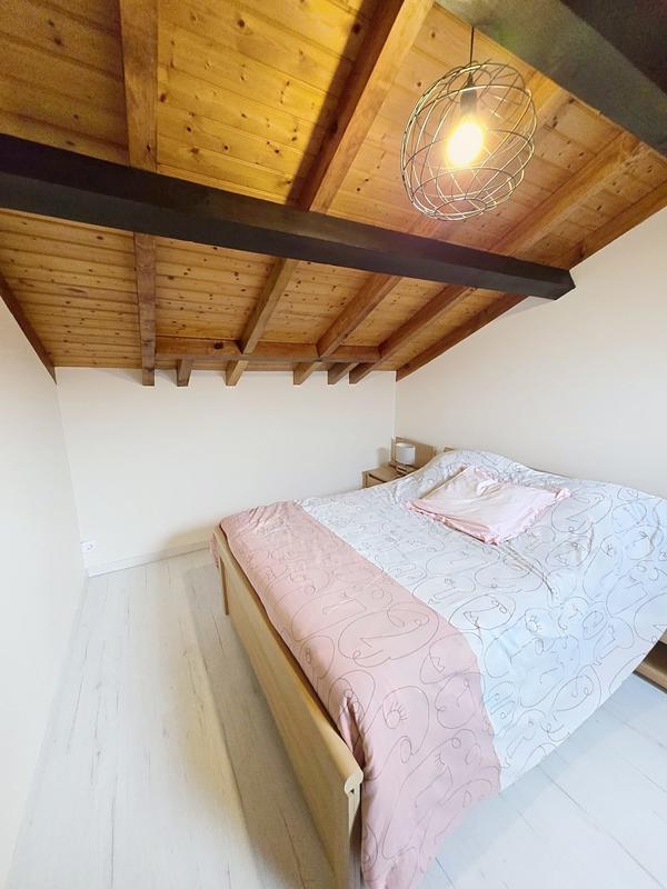 Maison - 160 m² - 9 pièces