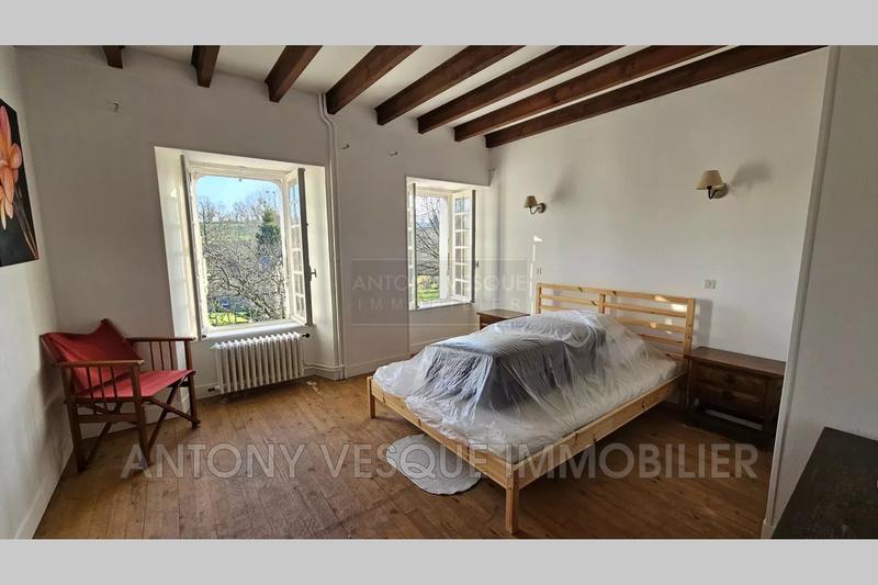 Maison - 134 m² - 7 pièces