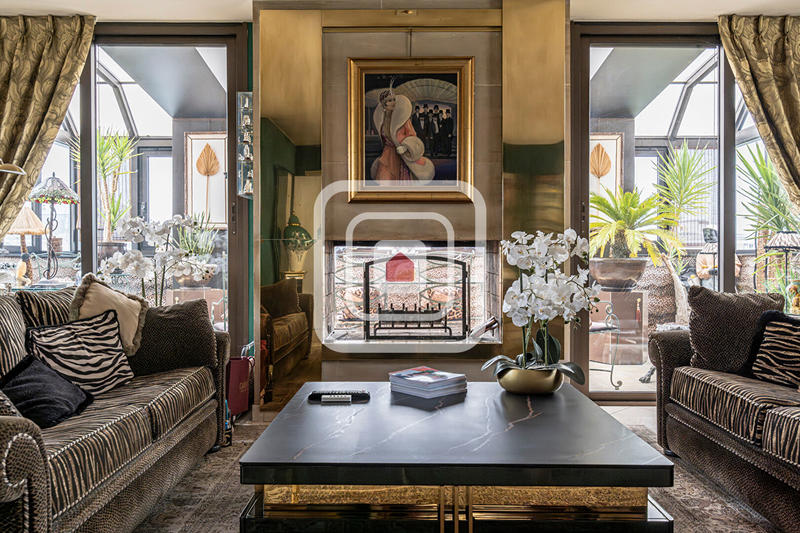 Appartement - 171 m² - 6 pièces