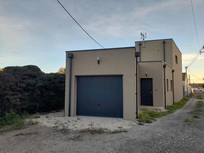 Maison - 88 m² - 4 pièces