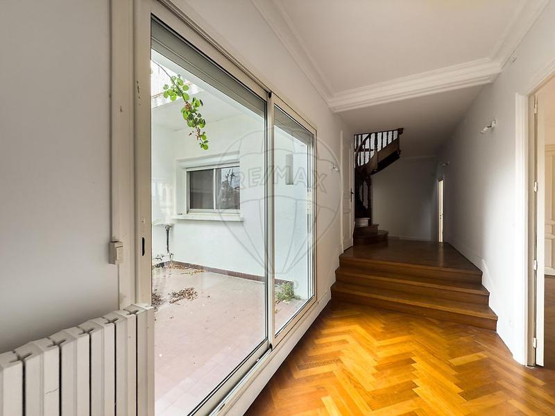 Appartement - 171 m² - 5 pièces