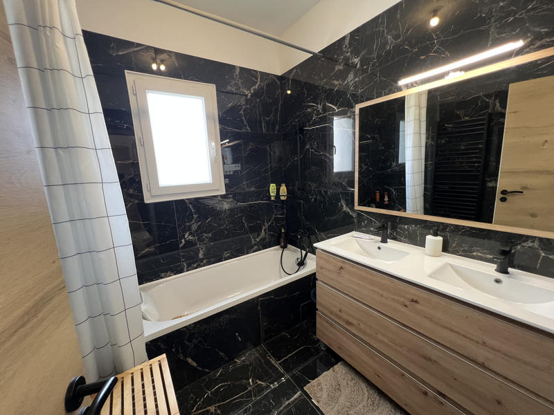 Maison - 164 m² - 6 pièces