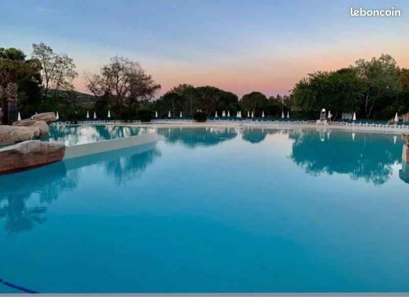 Maison - 56 m² - 4 pièces