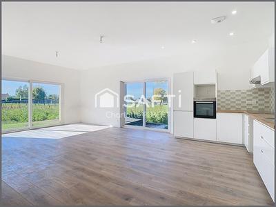 Maison - 106 m² - 5 pièces