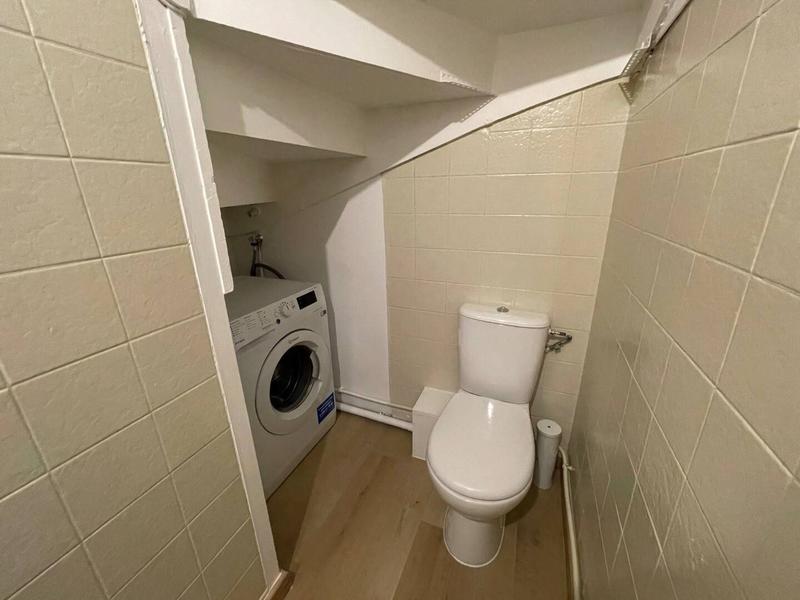 Appartement - 97 m² - 6 pièces