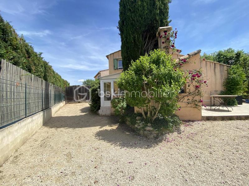 Villa - 124 m² - 6 pièces