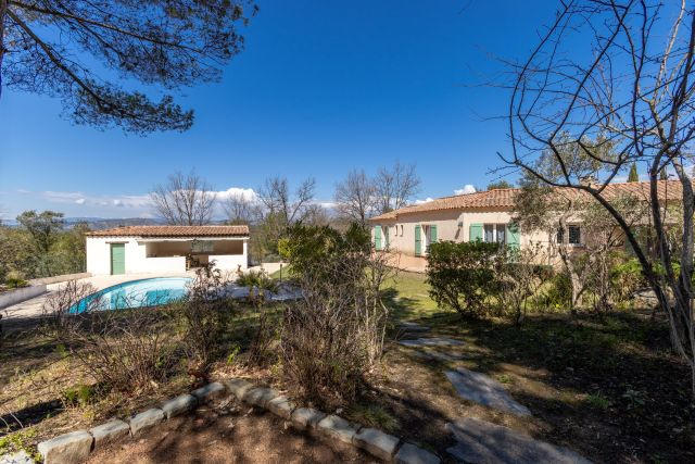 Maison - 160 m² - 7 pièces