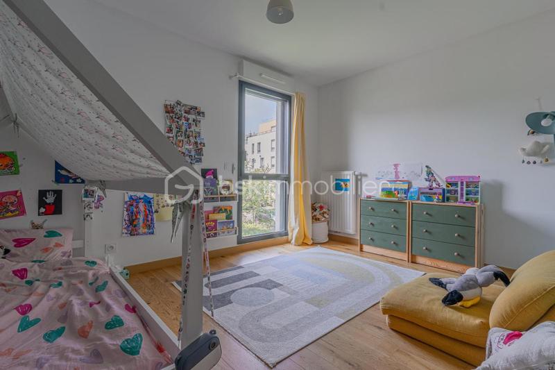 Appartement - 105 m² - 4 pièces