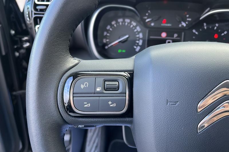 Citroën C3 Aircross 1.2 130 Eat6 Plus Gps Att