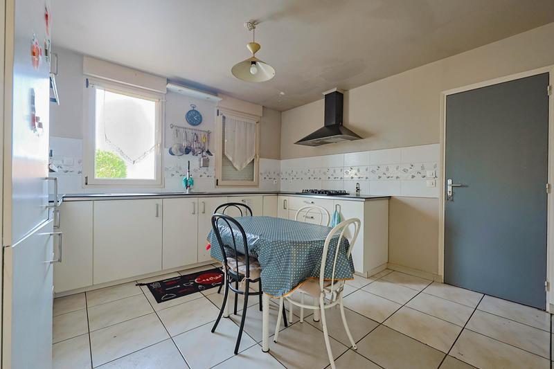 Maison - 151 m² - 8 pièces