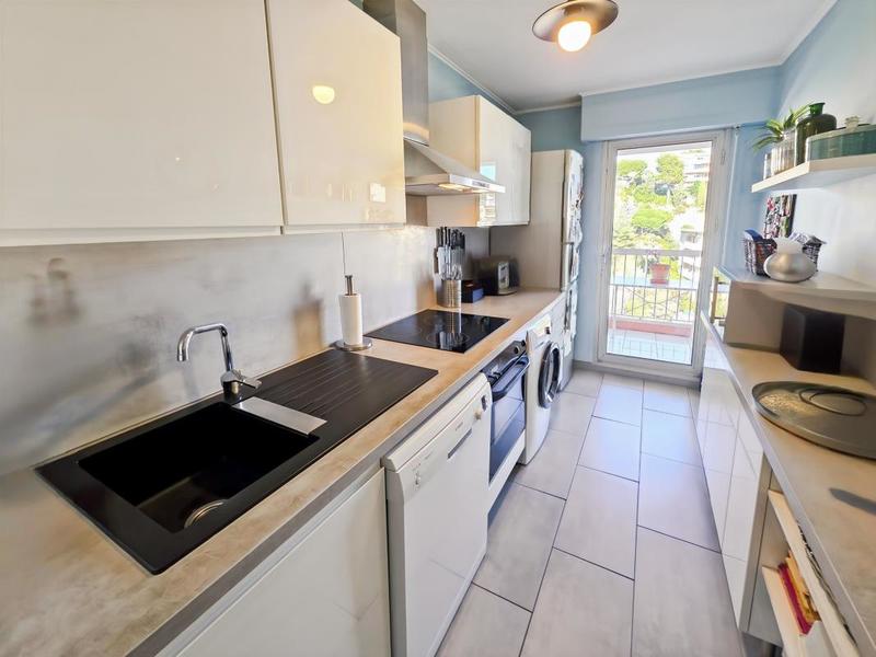 Appartement - 76 m² - 4 pièces