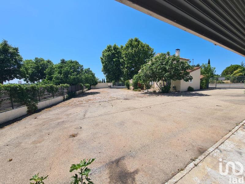 Local commercial - 91 m² - 4 pièces