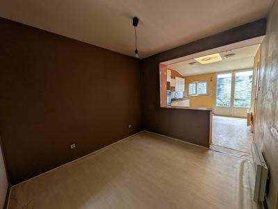 Immeuble - 72 m² - 4 pièces