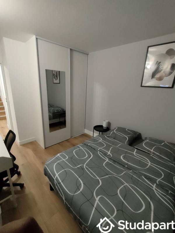 Chambre - 9 m² - 1 pièce