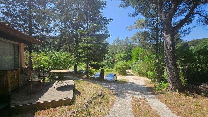 Maison - 312 m² - 7 pièces