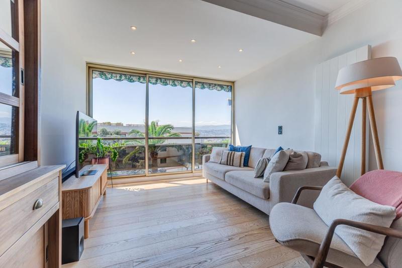 Appartement - 88 m² - 4 pièces