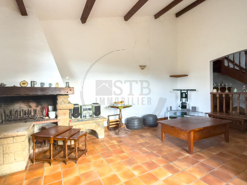 Maison - 146 m² - 6 pièces