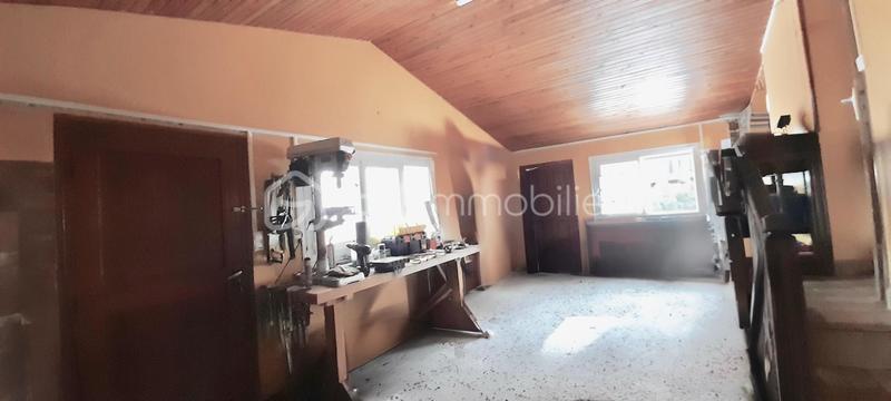 Maison traditionnelle - 125 m² - 4 pièces