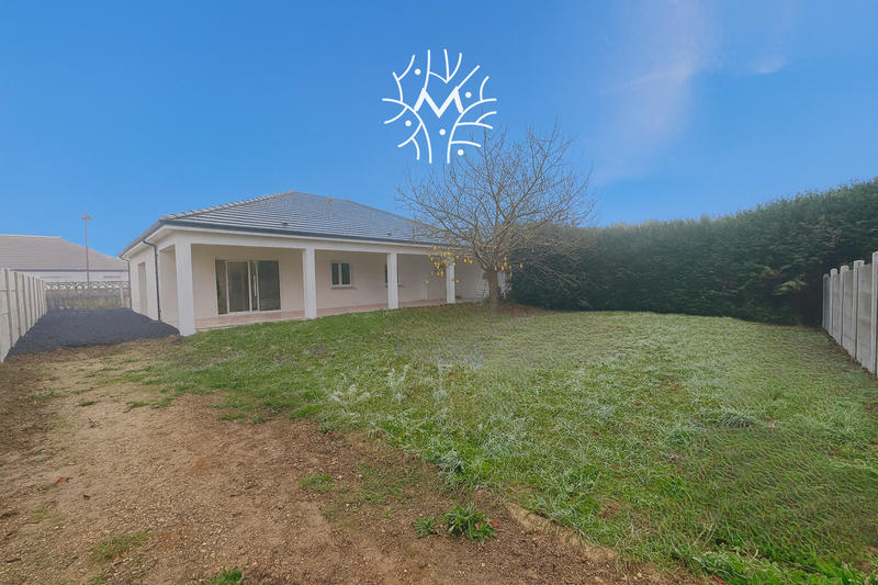 Maison - 94 m² - 4 pièces