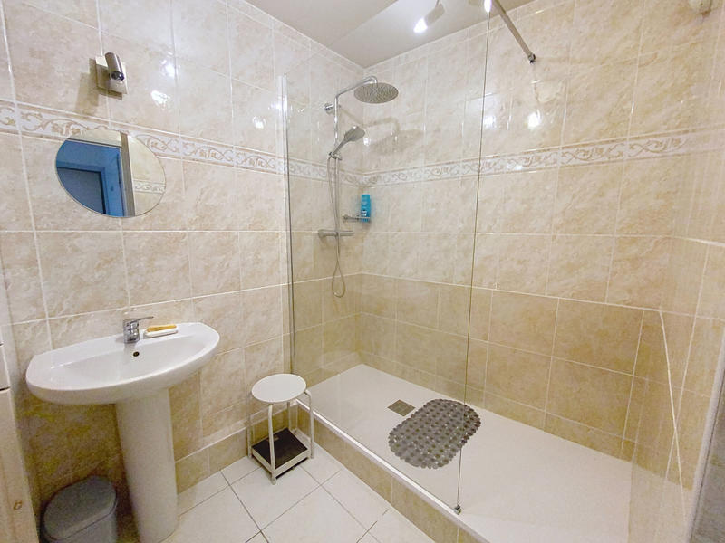 Appartement - 75 m² - 3 pièces