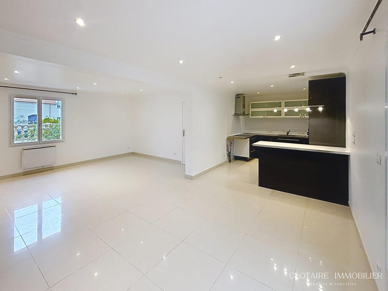 Maison - 103 m² - 5 pièces