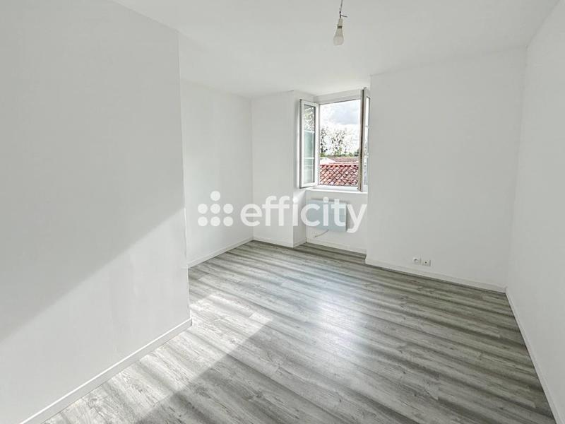 Immeuble - 185 m² - 8 pièces