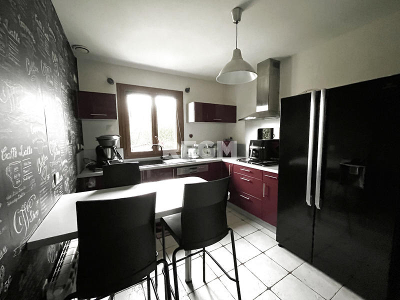 Maison - 100 m² - 5 pièces