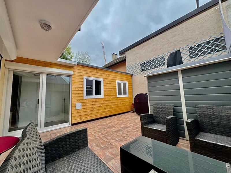 Maison - 99 m² - 5 pièces