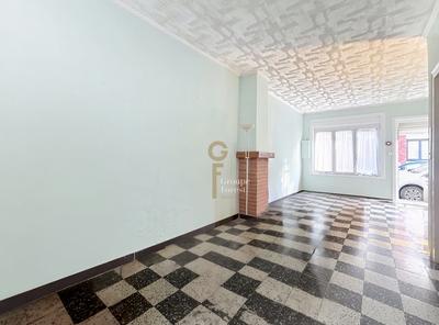 Maison - 80 m² - 5 pièces