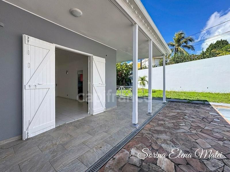 Maison - 123 m² - 7 pièces