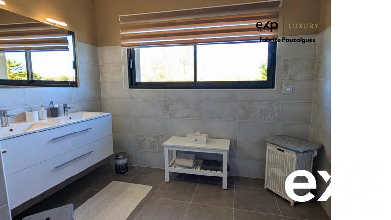 Maison contemporaine - 190 m² - 5 pièces