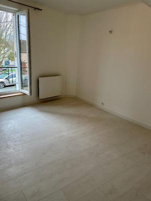 Maison - 83 m² - 3 pièces