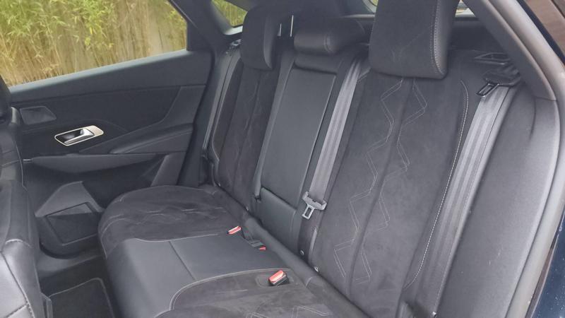 Ds Ds 7 1.6 E-tense Thp 225 Hybrid Bva8 Performance Line - Automatique