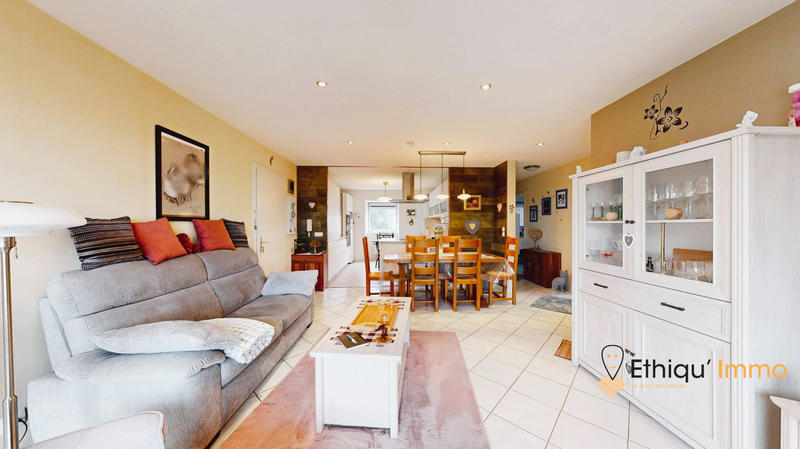 Appartement - 77 m² - 3 pièces