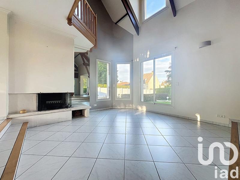 Maison - 184 m² - 7 pièces