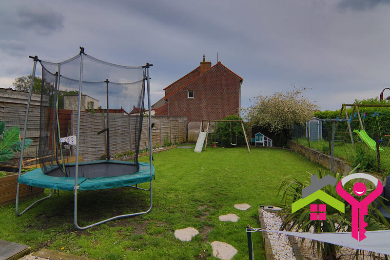 Maison - 115 m² - 4 pièces