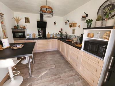 Maison en pierre - 196 m² - 5 pièces