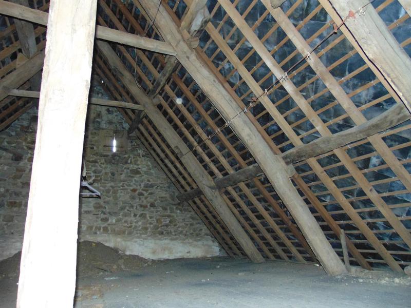 Maison - 90 m² - 3 pièces