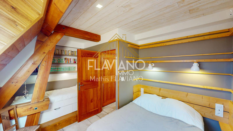 Maison - 147 m² - 7 pièces