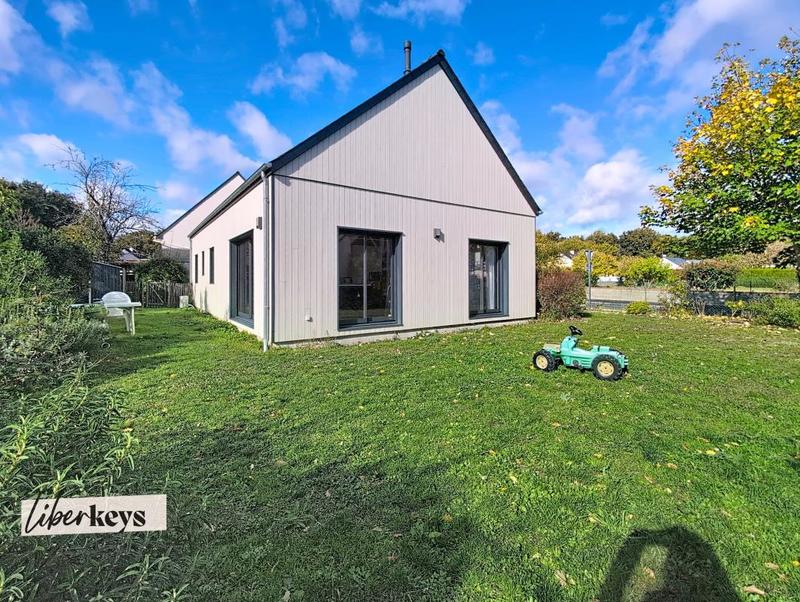 Maison - 104 m² - 5 pièces