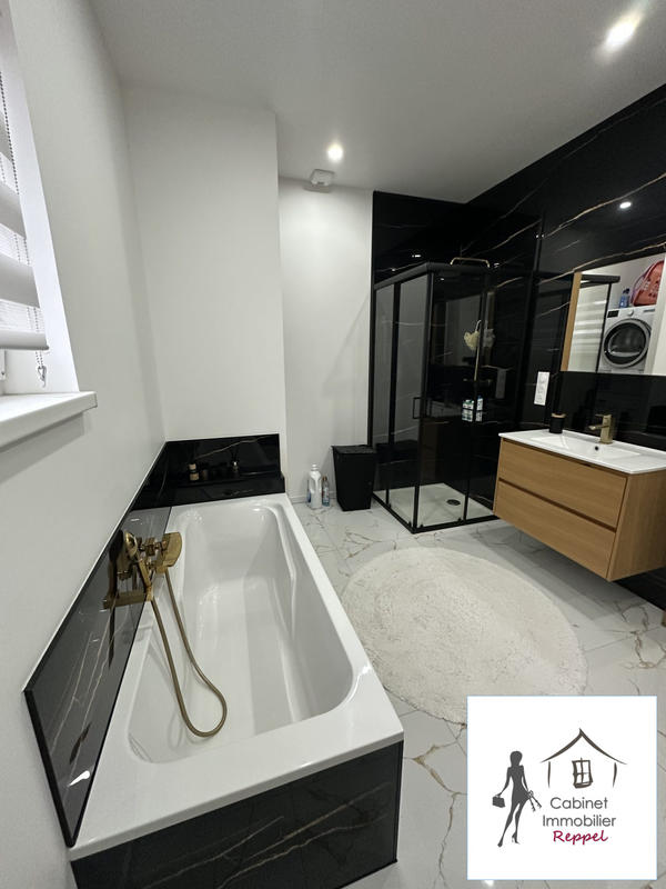 Maison - 105 m² - 4 pièces