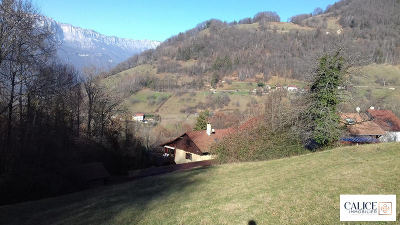 Terrain - 2 204 m²