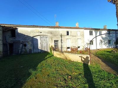 Maison - 142 m² - 6 pièces