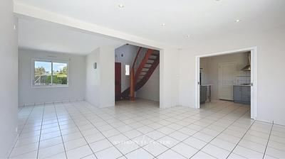 Maison - 100 m² - 6 pièces