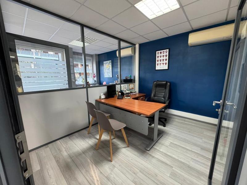 Local commercial - 63 m²