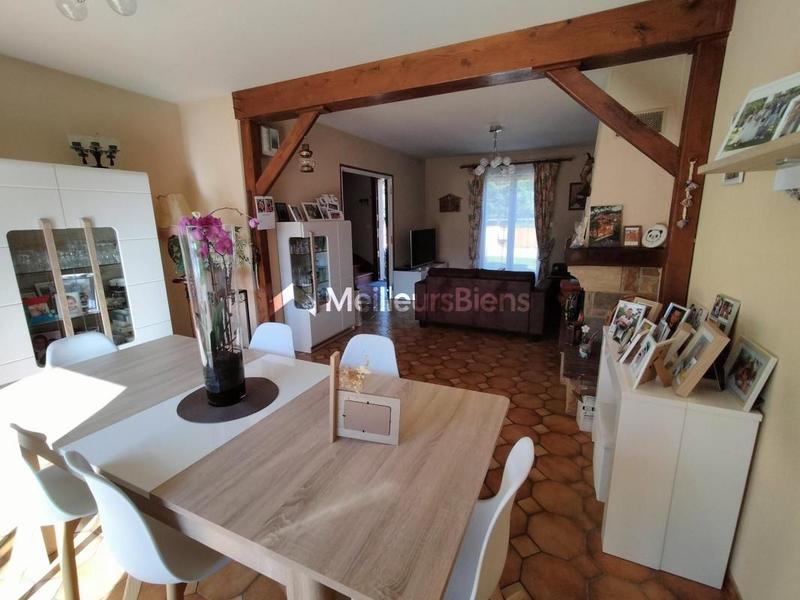 Maison - 121 m² - 6 pièces