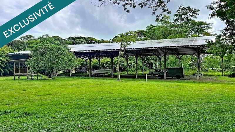 Maison - 273 m² - 6 pièces