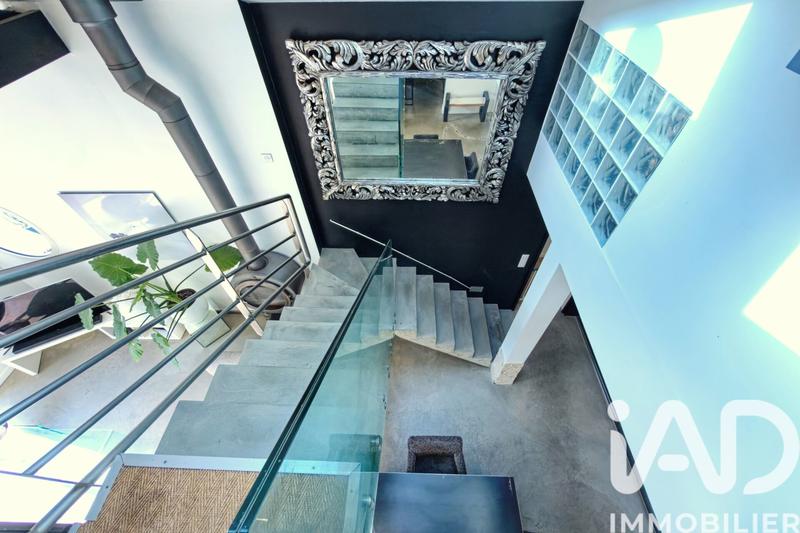 Maison - 163 m² - 5 pièces