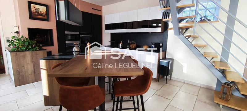 Maison - 110 m² - 5 pièces