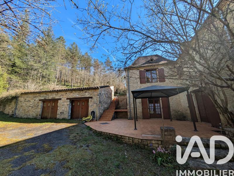 Maison - 160 m² - 5 pièces